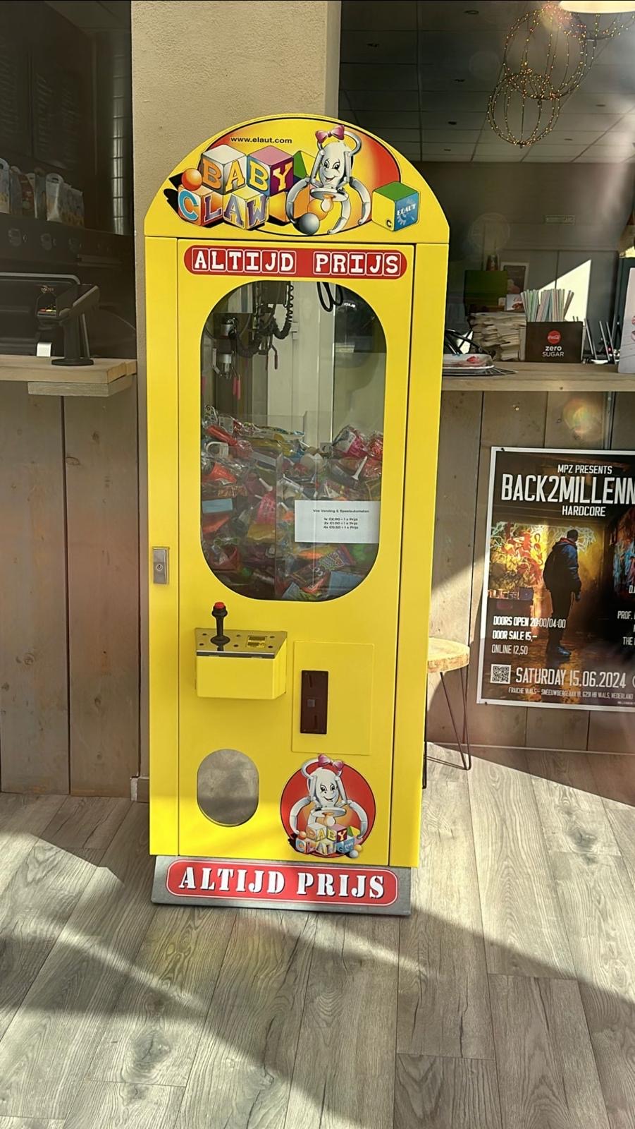 Baby Claw grijpautomaat van Vos Vending